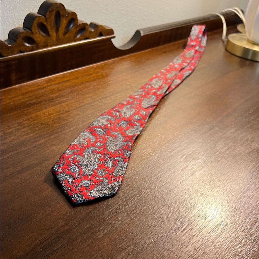 Paisley Red Tie
